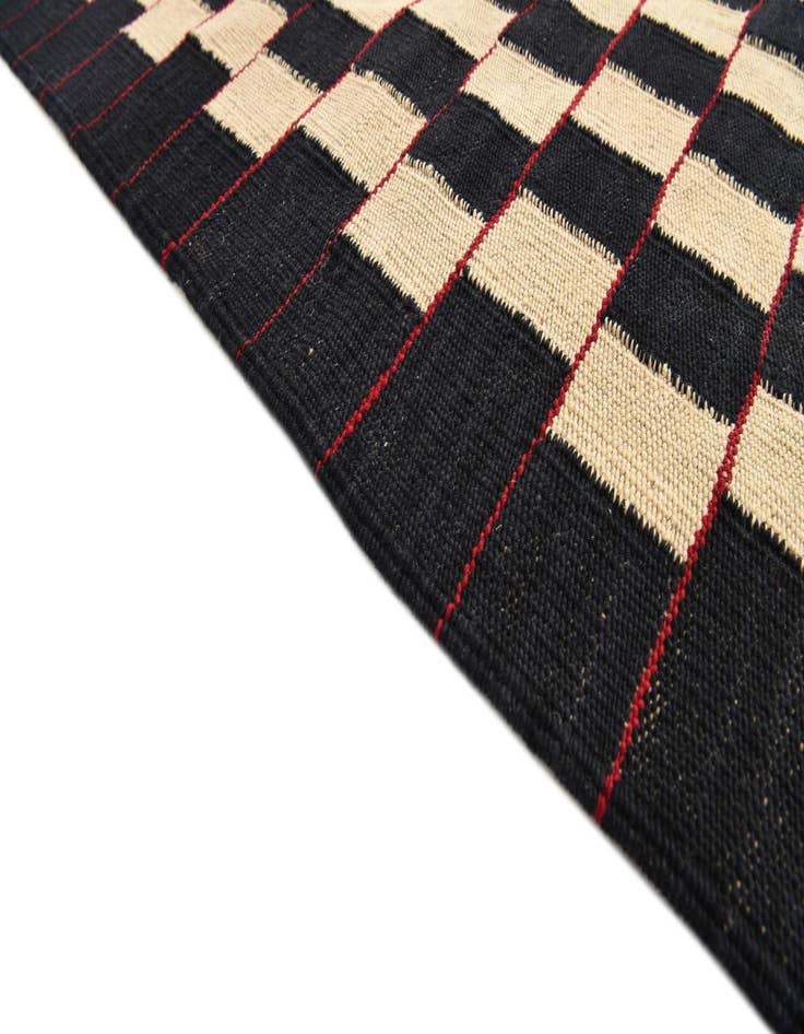 Detail image of  5' 8 x 7' 7  Hand Woven Kilim Modern Wool Rug