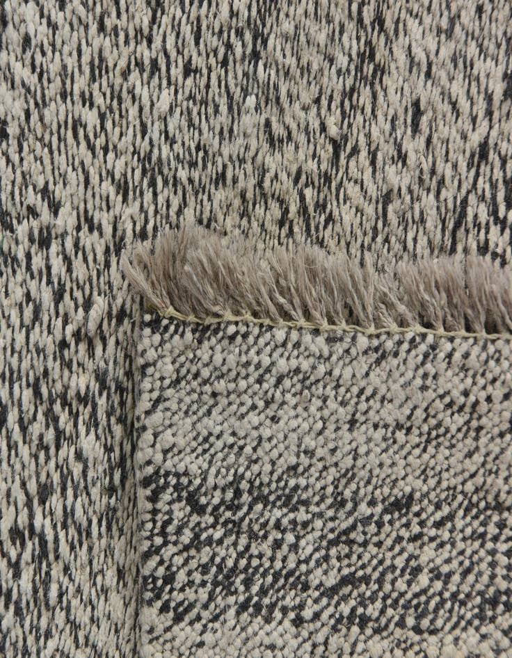 Detail image of  8' 9 x 11' 9  Hand Woven Kilim Modern Wool Rug