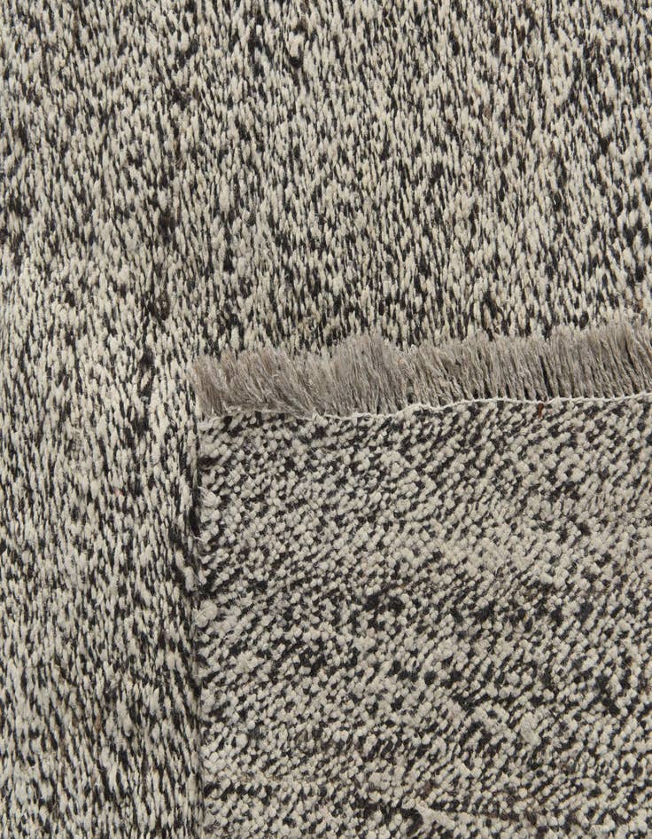 Detail image of  11' 10 x 14' 6  Hand Woven Kilim Modern Wool Rug