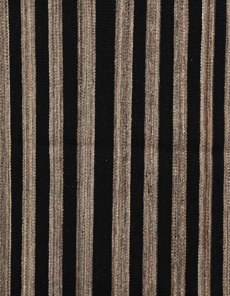 Detail image of  5' 2 x 6' 5  Hand Woven Kilim Modern Wool Rug