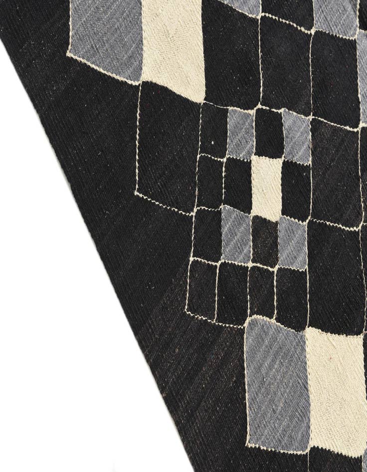 Detail image of  6' 1 x 7' 9  Hand Woven Kilim Modern Wool Rug