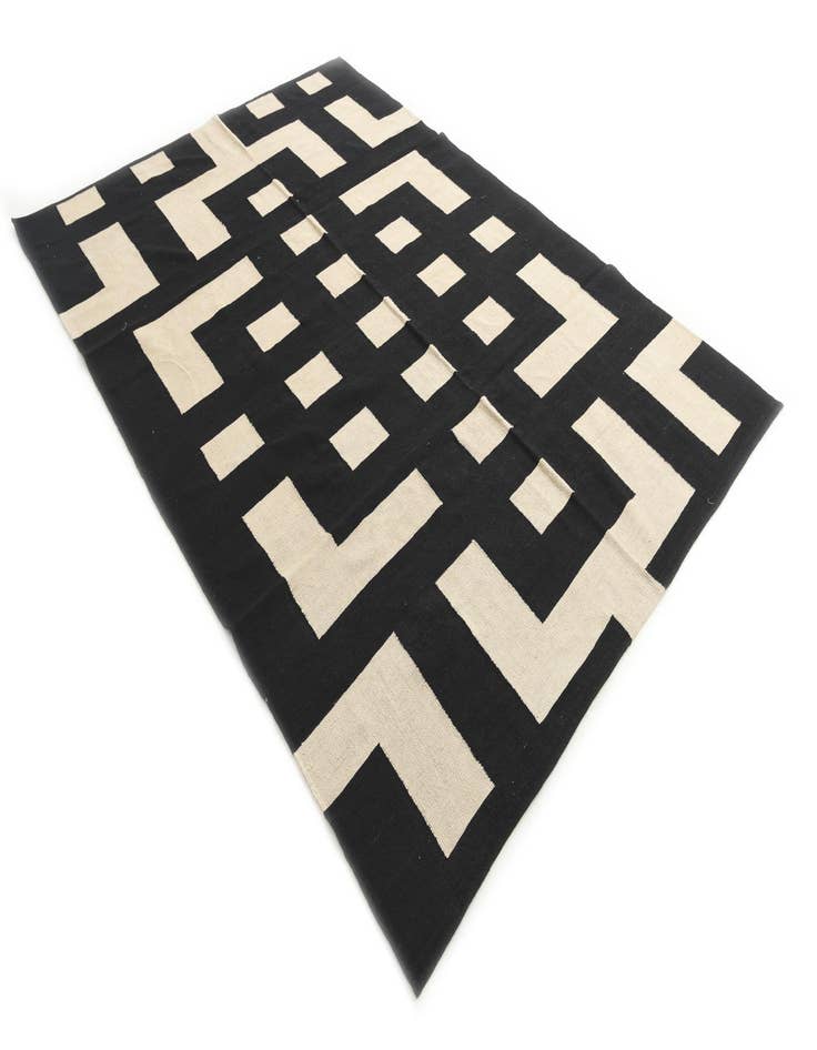 Detail image of  6' 10 x 9' 7  Hand Woven Kilim Modern Wool Rug