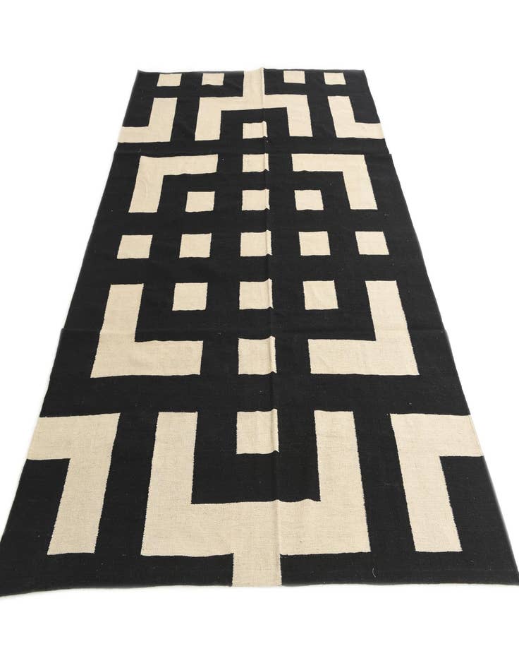 Detail image of  6' 10 x 9' 7  Hand Woven Kilim Modern Wool Rug