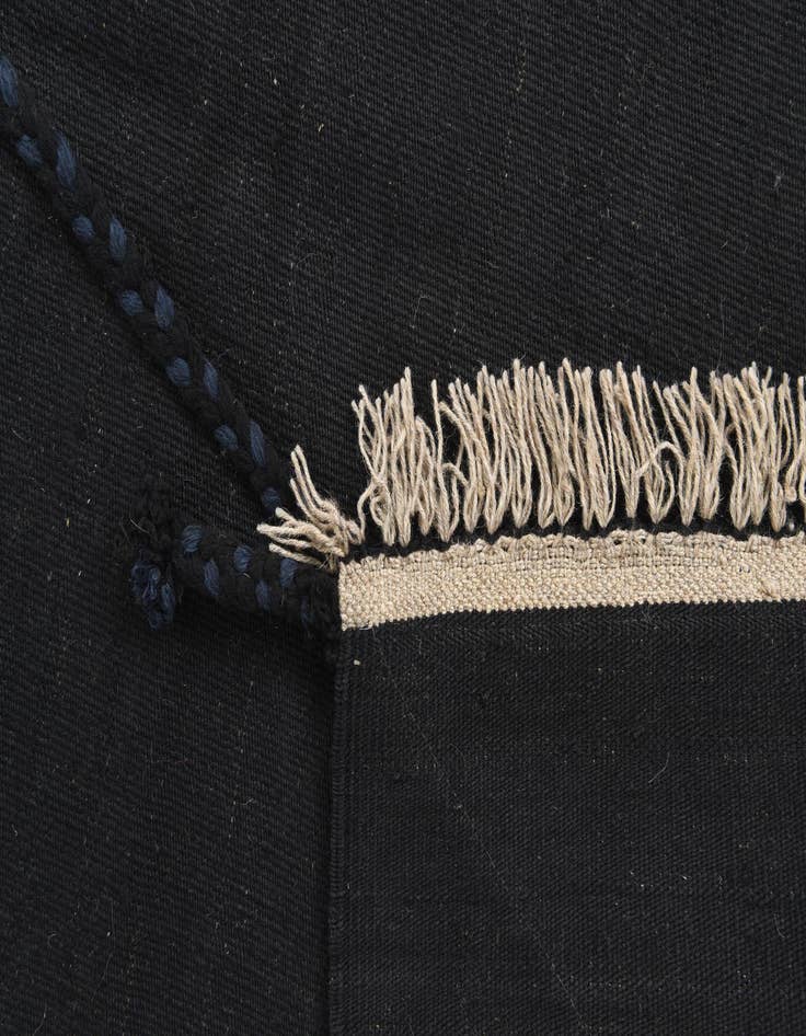 Detail image of  3' 6 x 5' 3  Hand Woven Kilim Modern Wool Rug