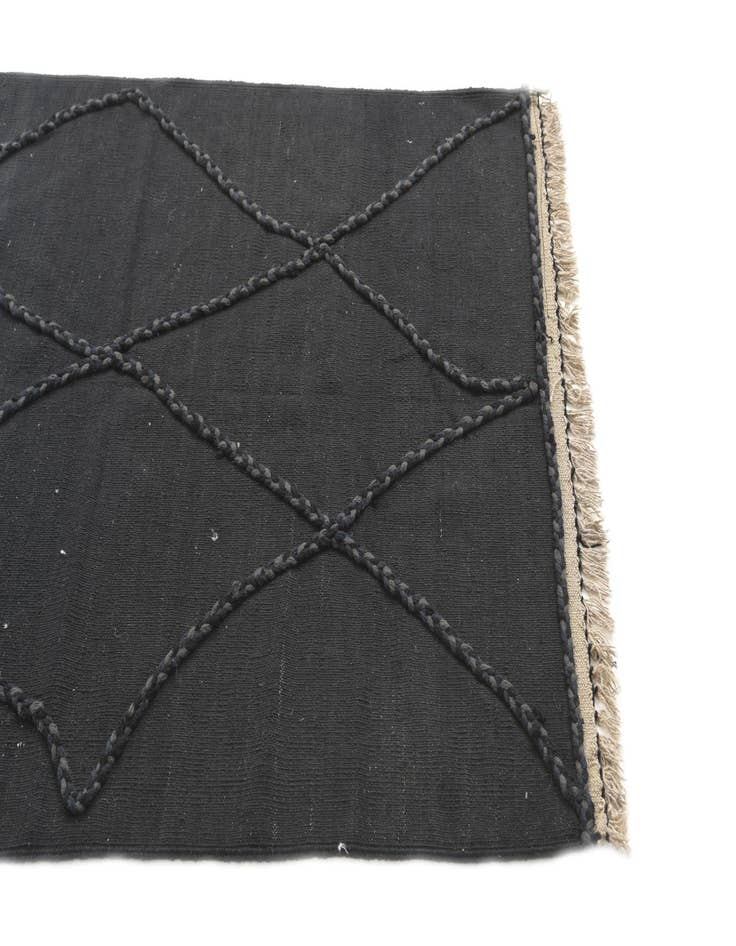 Detail image of  3' 7 x 5' 2  Hand Woven Kilim Modern Wool Rug