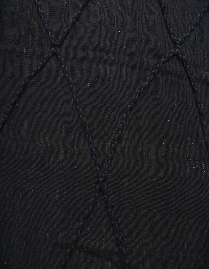 Detail image of  5' 8 x 8' 2  Hand Woven Kilim Modern Wool Rug