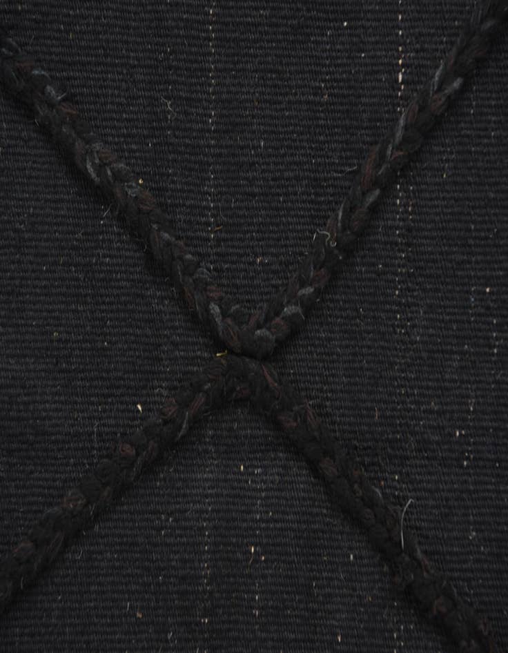 Detail image of 3' 6 x 5' 3 Hand Woven Kilim Modern Wool Rug