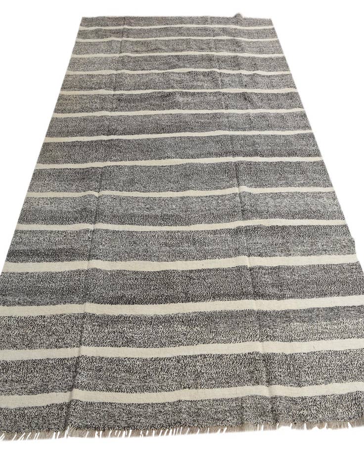 Detail image of  8' 3 x 9' 9  Hand Woven Kilim Modern Wool Rug