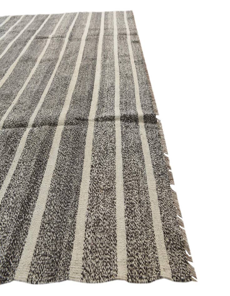 Detail image of  8' 3 x 9' 9  Hand Woven Kilim Modern Wool Rug