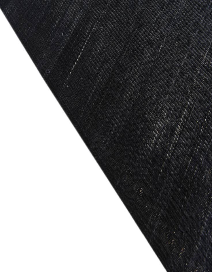 Detail image of  7' 2 x 9' 2  Hand Woven Kilim Modern Wool Rug