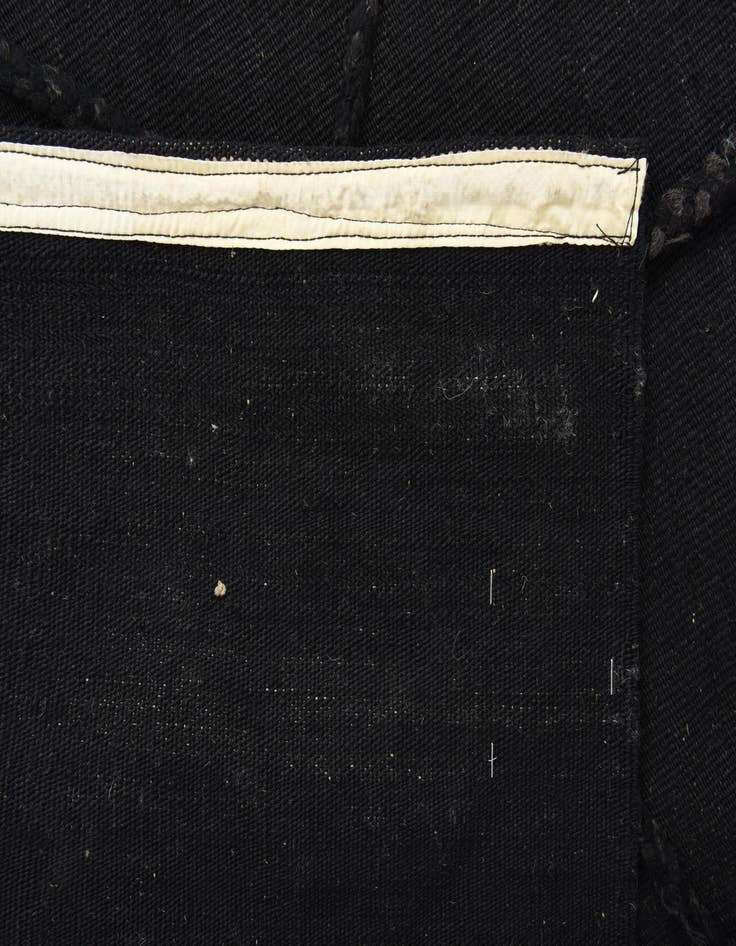 Detail image of  5' 7 x 8'  Hand Woven Kilim Modern Wool Rug