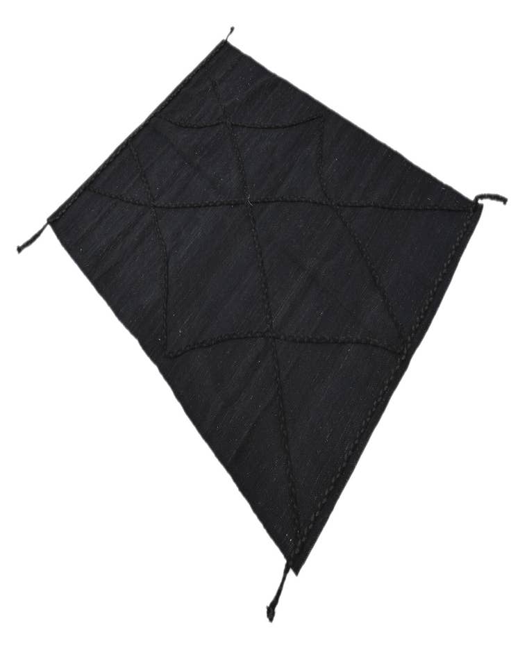 Detail image of  4' 4 x 5' 10  Hand Woven Kilim Modern Wool Rug