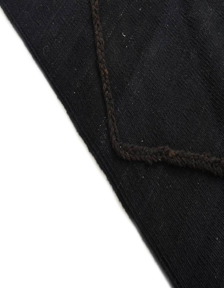 Detail image of  5' 8 x 7' 10  Hand Woven Kilim Modern Wool Rug