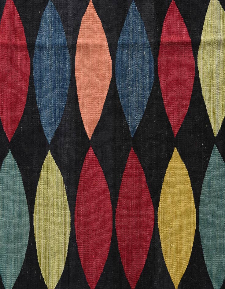 Detail image of  5' 8 x 8'  Hand Woven Kilim Modern Wool Rug