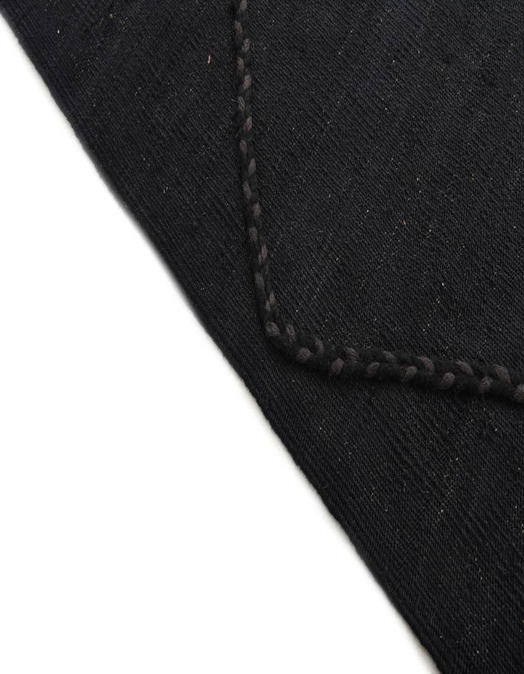 Detail image of  6' 8 x 9' 10  Hand Woven Kilim Modern Wool Rug