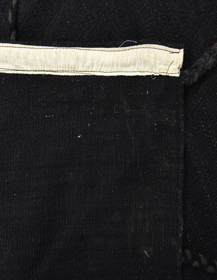 Detail image of  5' 7 x 7' 10  Hand Woven Kilim Modern Wool Rug