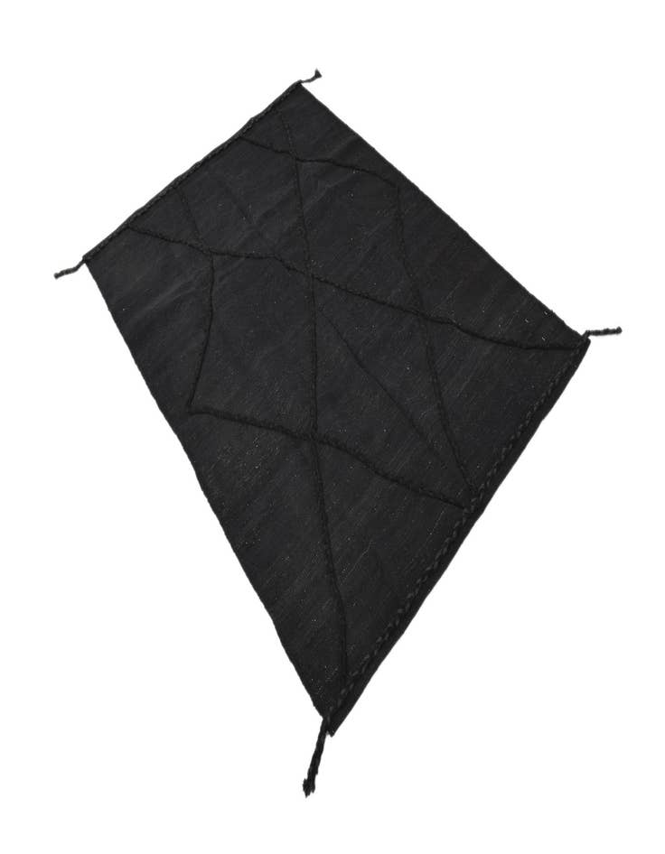 Detail image of  4' 3 x 5' 11  Hand Woven Kilim Modern Wool Rug