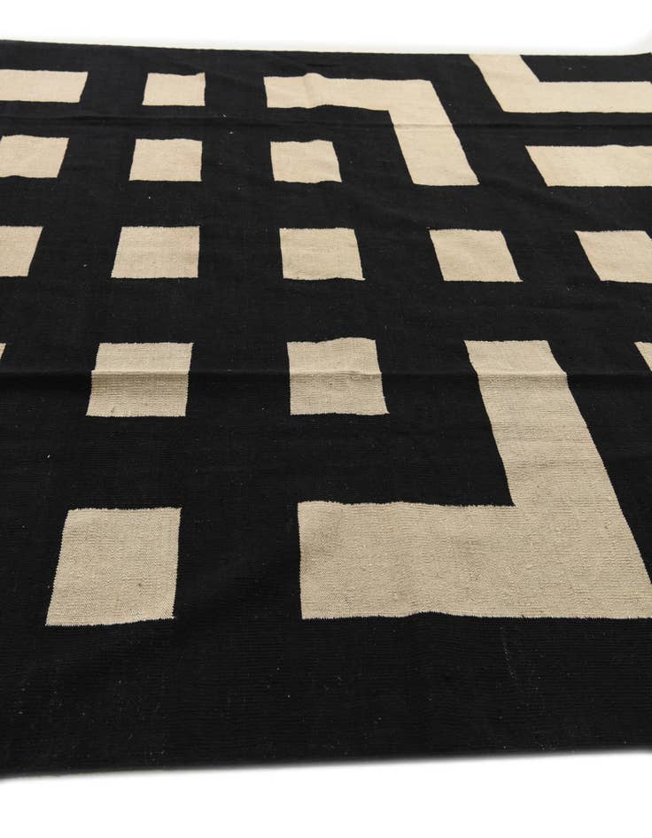 Detail image of  8' 1 x 9' 9  Hand Woven Kilim Modern Wool Rug