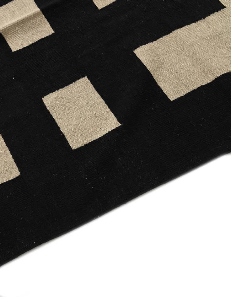 Detail image of  8' 1 x 9' 9  Hand Woven Kilim Modern Wool Rug