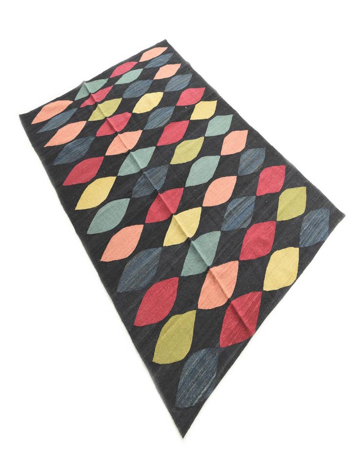 Detail image of  5' 8 x 7' 10  Hand Woven Kilim Modern Wool Rug