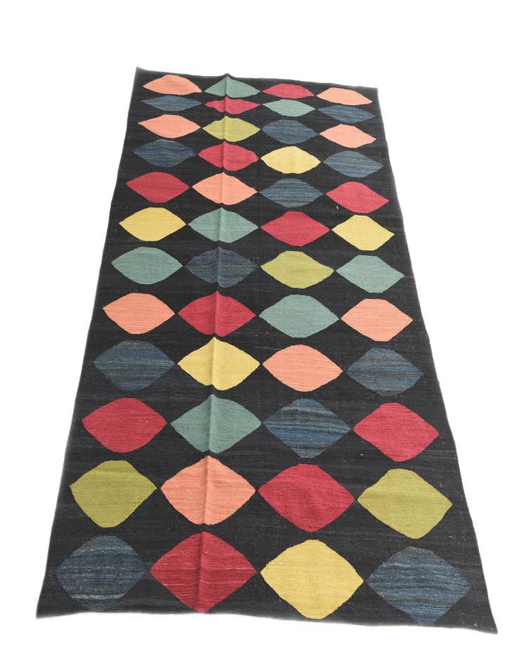 Detail image of  5' 8 x 7' 10  Hand Woven Kilim Modern Wool Rug