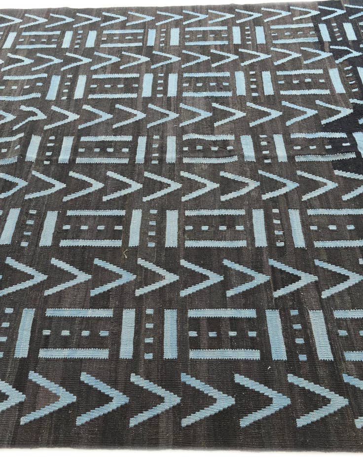 Detail image of  7' x 9' 1  Hand Woven Kilim Modern Wool Rug