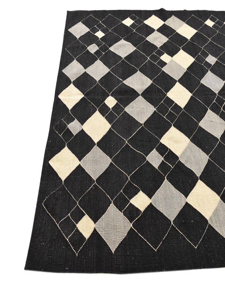 Detail image of  5' 11 x 7' 10  Hand Woven Kilim Modern Wool Rug