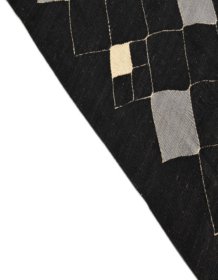 Detail image of  6' 1 x 7' 9  Hand Woven Kilim Modern Wool Rug