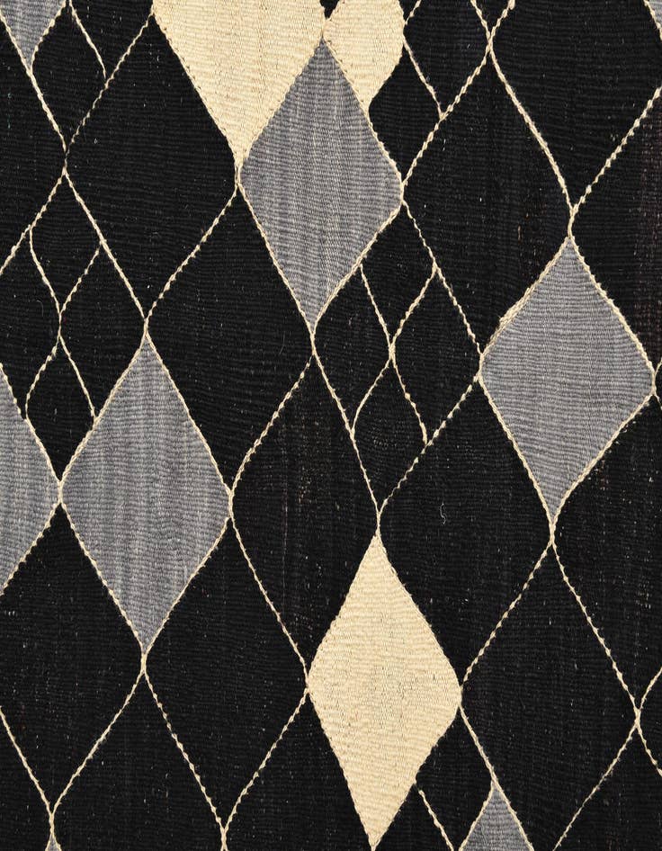 Detail image of  5' x 6' 6  Hand Woven Kilim Modern Wool Rug