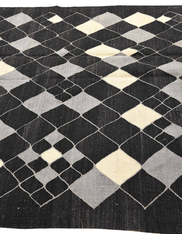 Detail image of  5' 8 x 7' 10  Hand Woven Kilim Modern Wool Rug