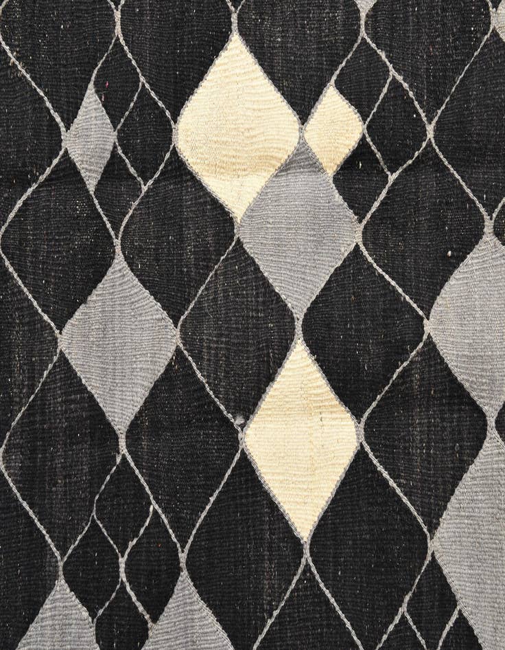 Detail image of  5' 8 x 7' 10  Hand Woven Kilim Modern Wool Rug