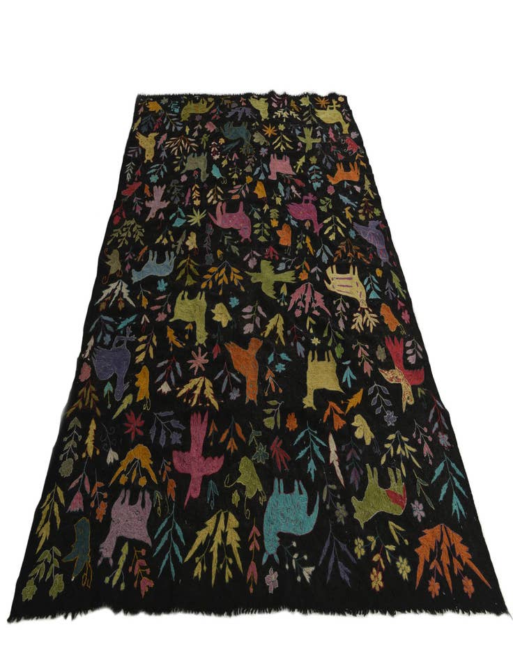 Detail image of  6' 6 x 9' 3  Hand Woven Kilim Suzani Wool Rug