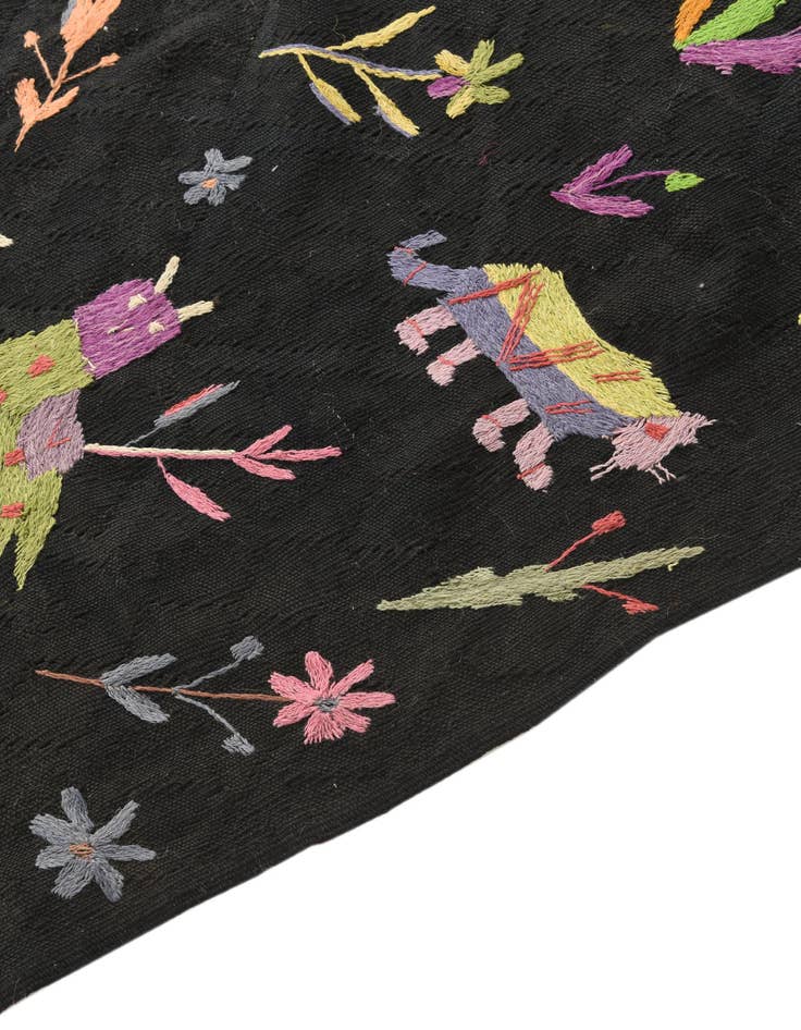 Detail image of  6' 7 x 9' 2  Hand Woven Kilim Suzani Wool Rug