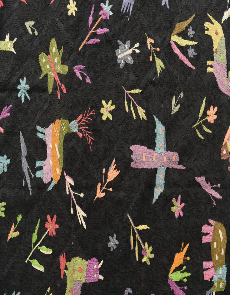 Detail image of  6' 7 x 9' 2  Hand Woven Kilim Suzani Wool Rug