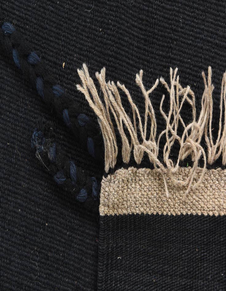 Detail image of  3' 5 x 5' 4  Hand Woven Kilim Suzani Wool Rug