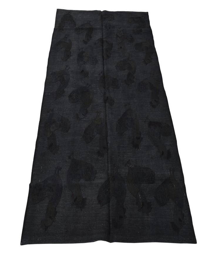 Detail image of  4' 2 x 5' 8  Hand Woven Kilim Suzani Wool Rug