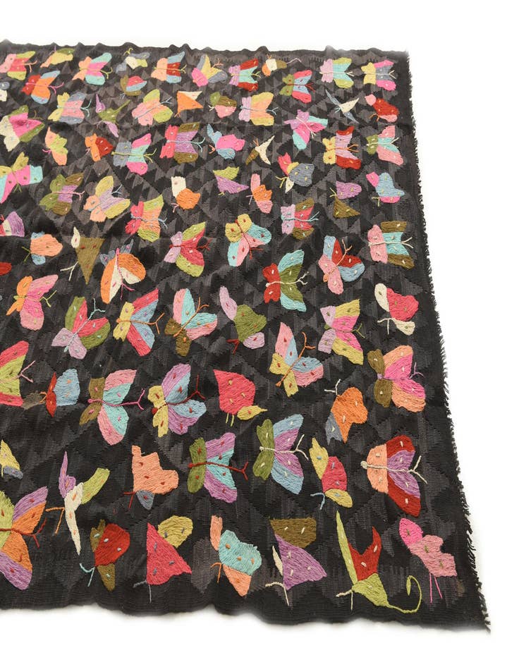 Detail image of  6' 4 x 9' 4  Hand Woven Kilim Suzani Wool Rug