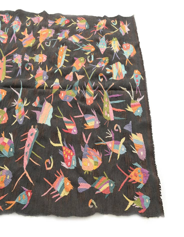 Detail image of  4' 6 x 6' 6  Hand Woven Kilim Suzani Wool Rug