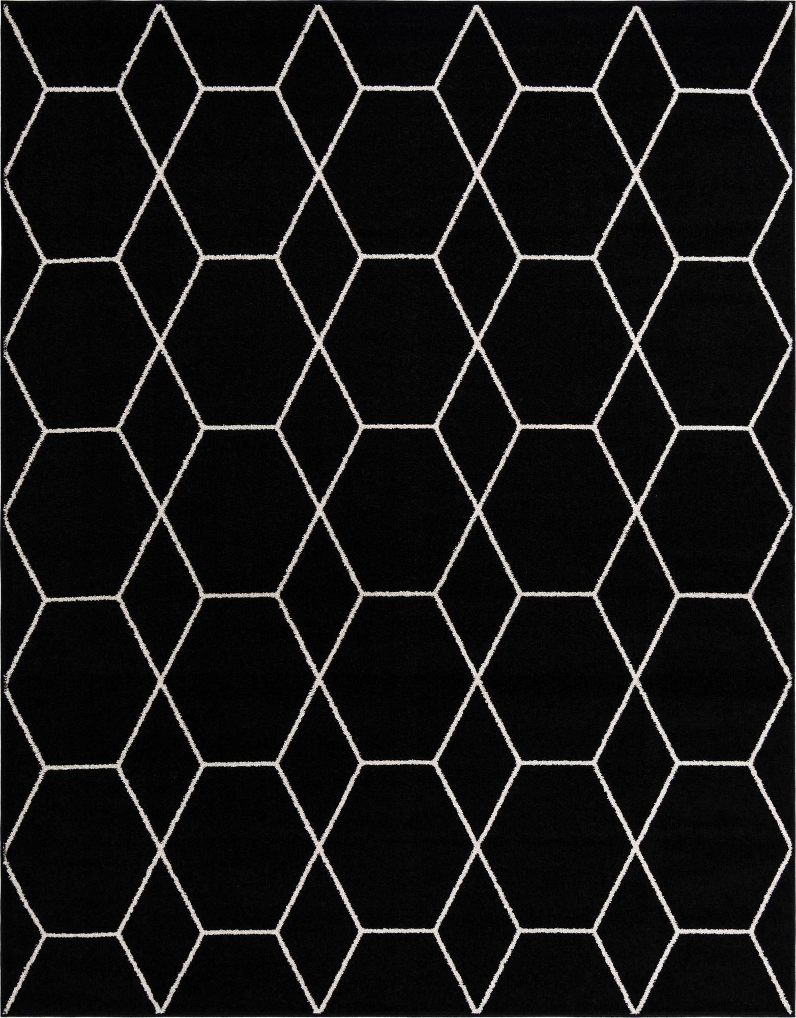  7' 10 x 10' Lattice Frieze Rug