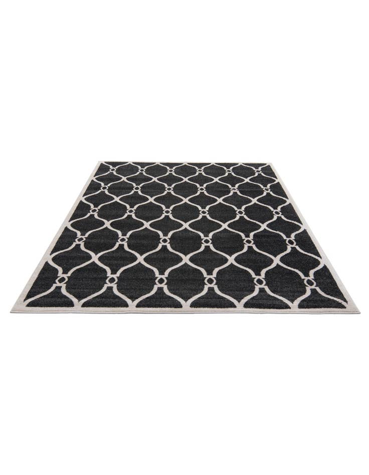 Detail image of  6' 5 x 9' 8 Lattice Rug