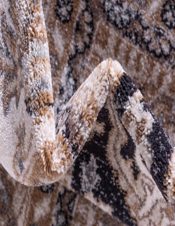 Detail image of  8' x 10' Legacy Rug