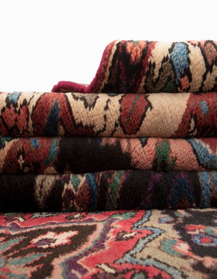 Detail image of  7' 1 x 10' 6  Hand Knotted Liliyan Persian Wool Rug