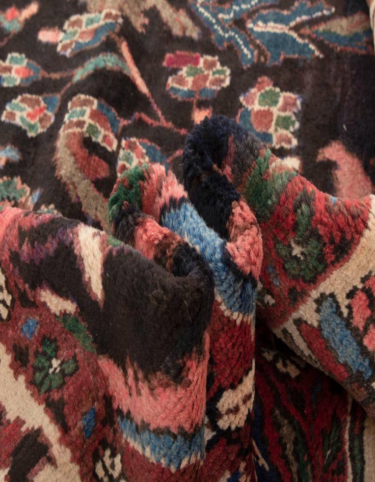 Detail image of  7' 1 x 10' 6  Hand Knotted Liliyan Persian Wool Rug