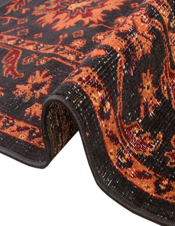 Detail image of  4' x 6' Lucerne Rug