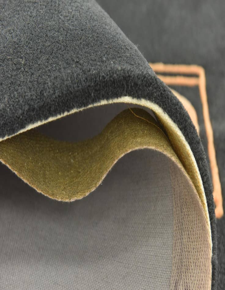 Detail image of  5' 7 x 7' 9 Luna Wool Rug