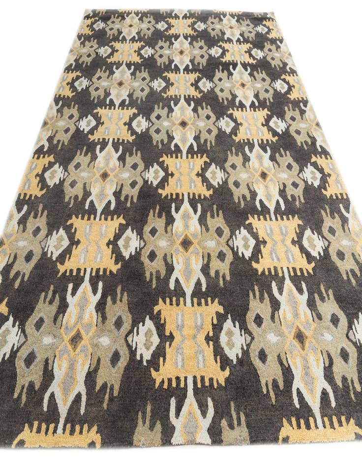 Detail image of  8' x 10' Luna Rug