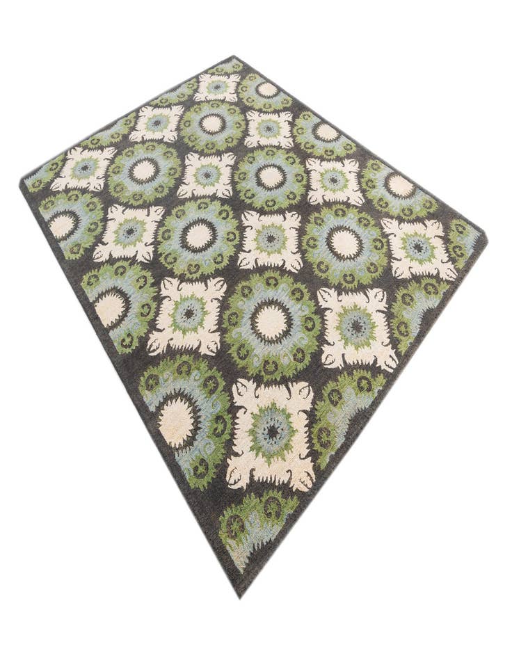 Detail image of  8' x 9' 10 Luna Rug