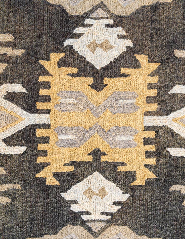 Detail image of  8' x 10' Luna Rug