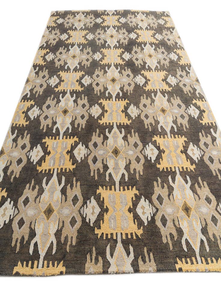 Detail image of  8' x 10' Luna Rug