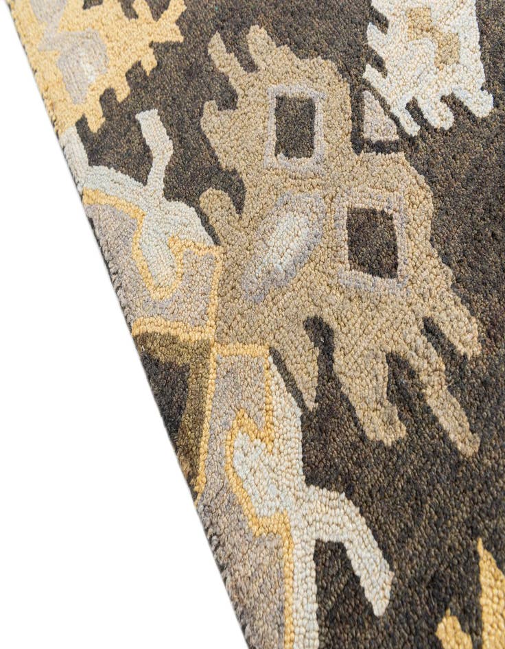 Detail image of  8' x 10' Luna Rug